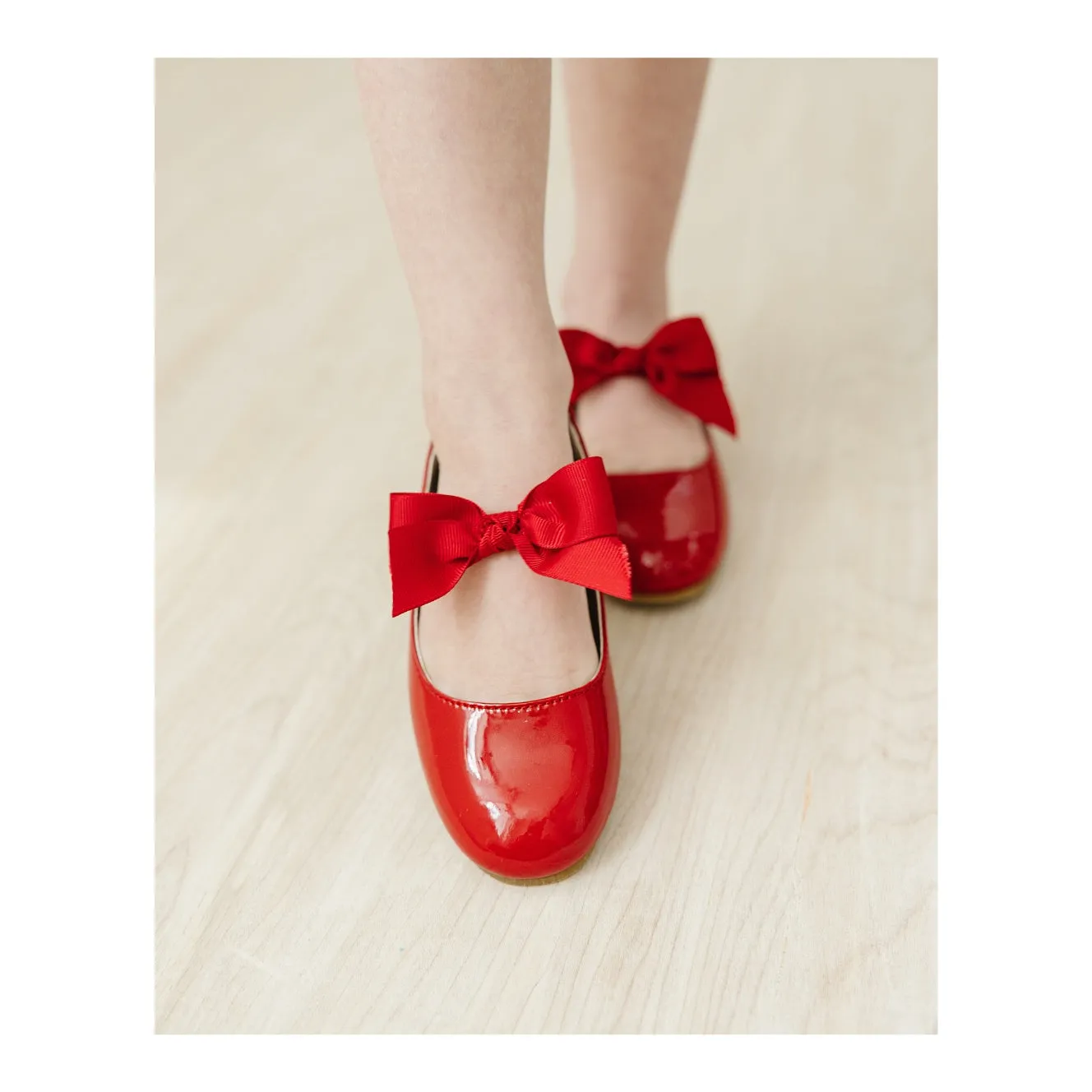Amelia Bow Flat