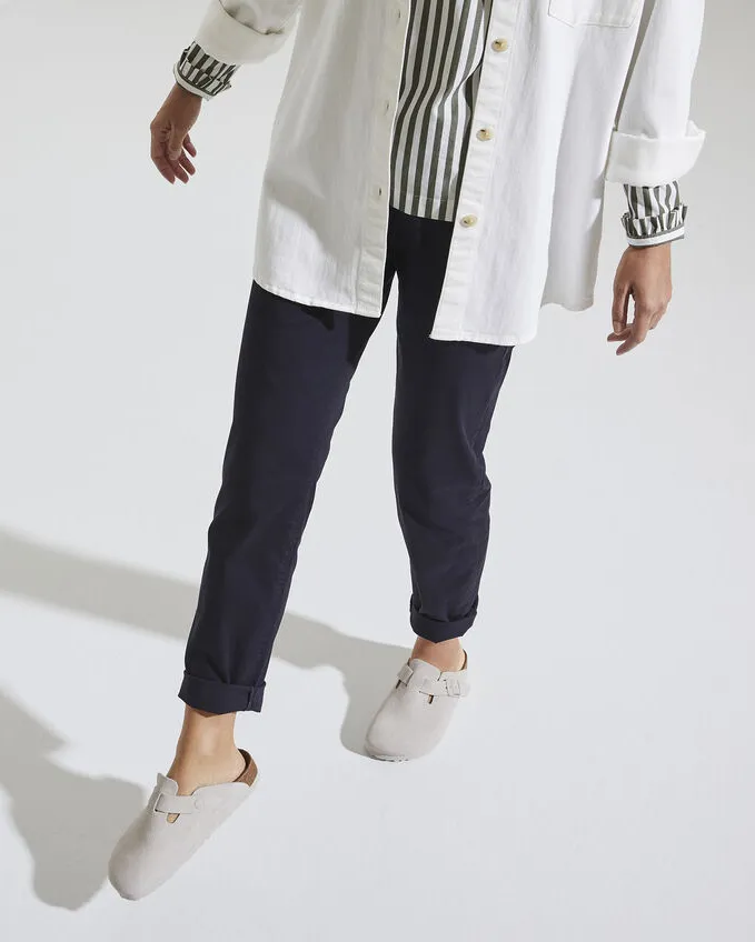 Boston Suede Leather Sandals in Antique White