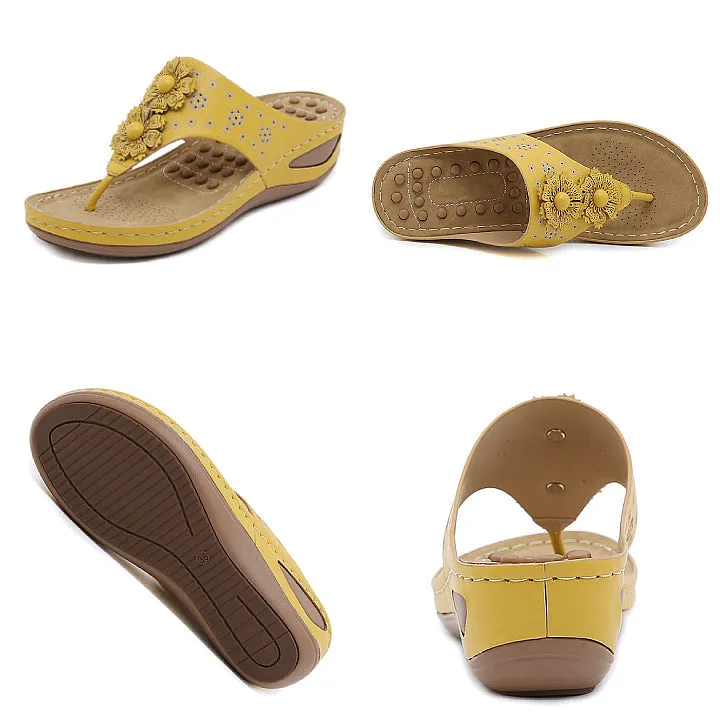 Cuzcare Summer Sandals For Women 3D-Flower Massage Insole Flip-flops