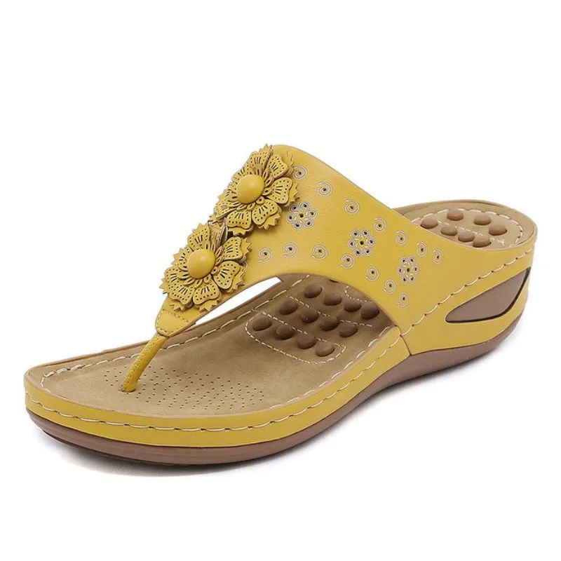Cuzcare Summer Sandals For Women 3D-Flower Massage Insole Flip-flops