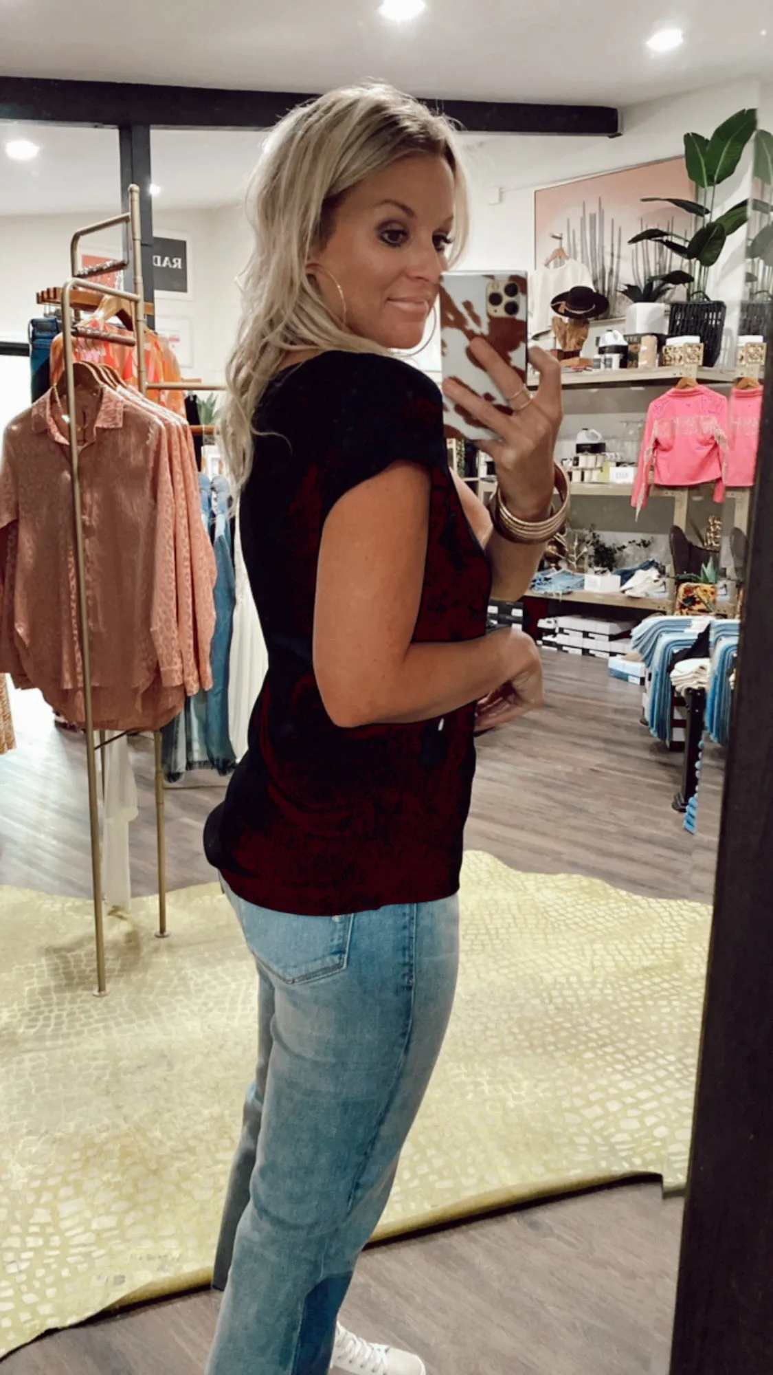 Dear John ‘Uri’ Top in Black