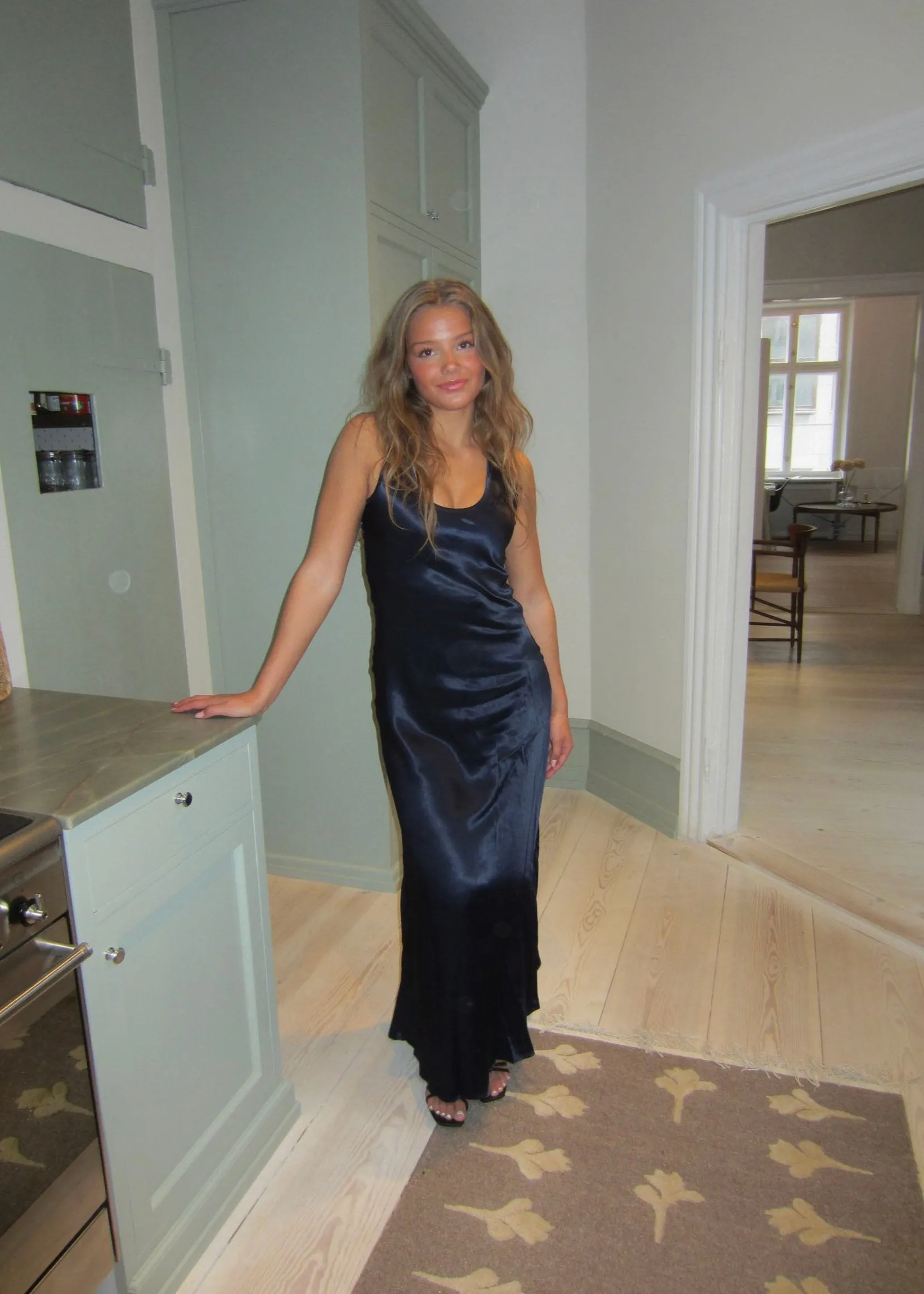 Jeanne satin dress - Navy