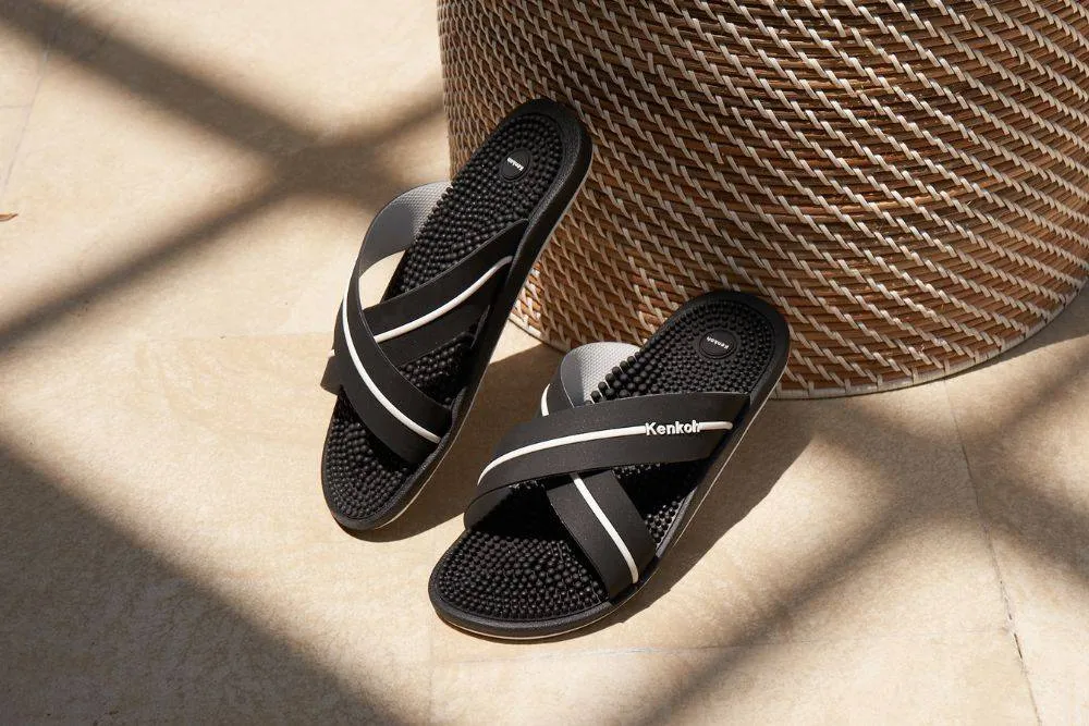 Kaiyo X-Strap Acupressure Sliders