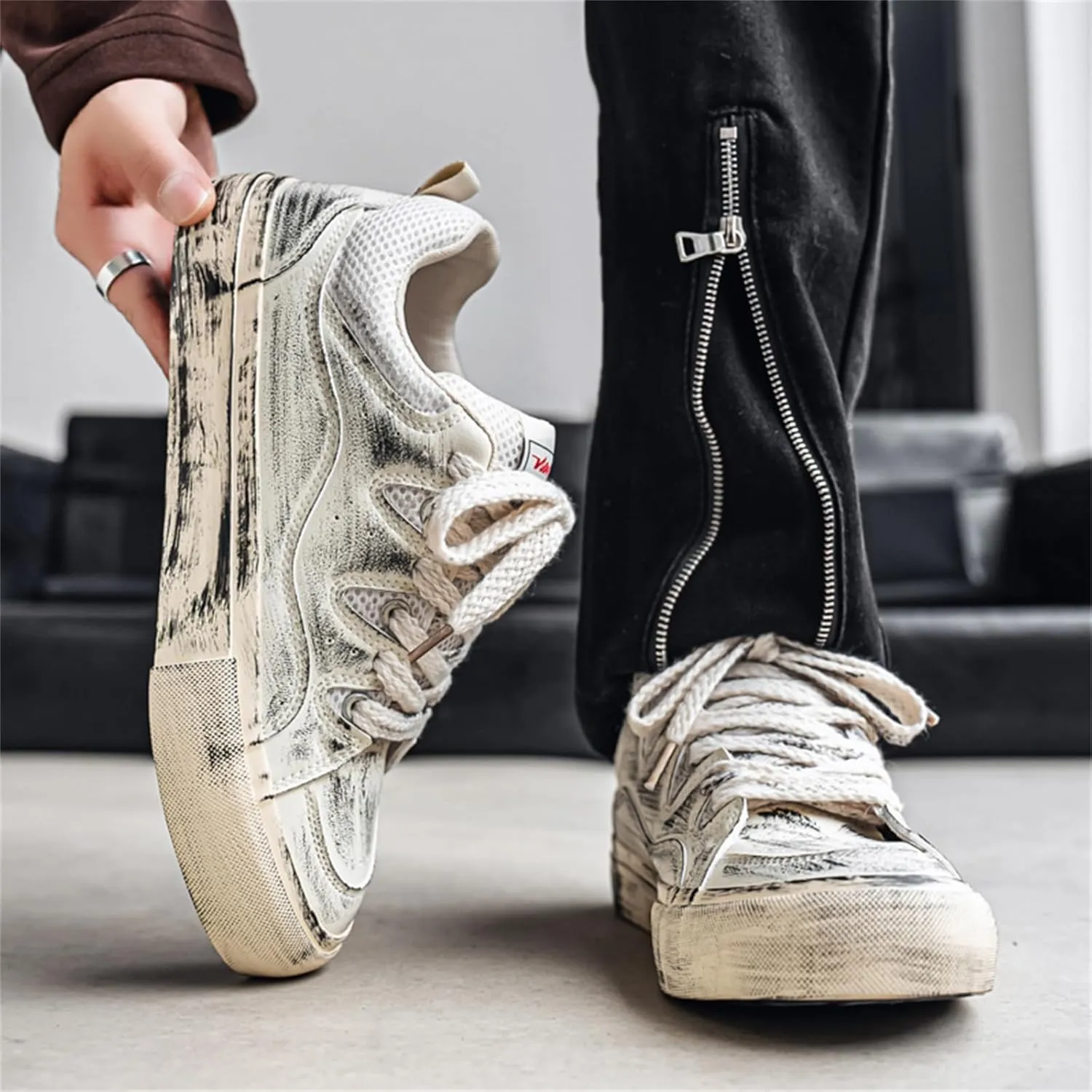 Men's Low Top Lace Up Platform Fashion Sneakers Retro Stylish Casual Round Toe Walking Skateboard Shoes Street Sneakers