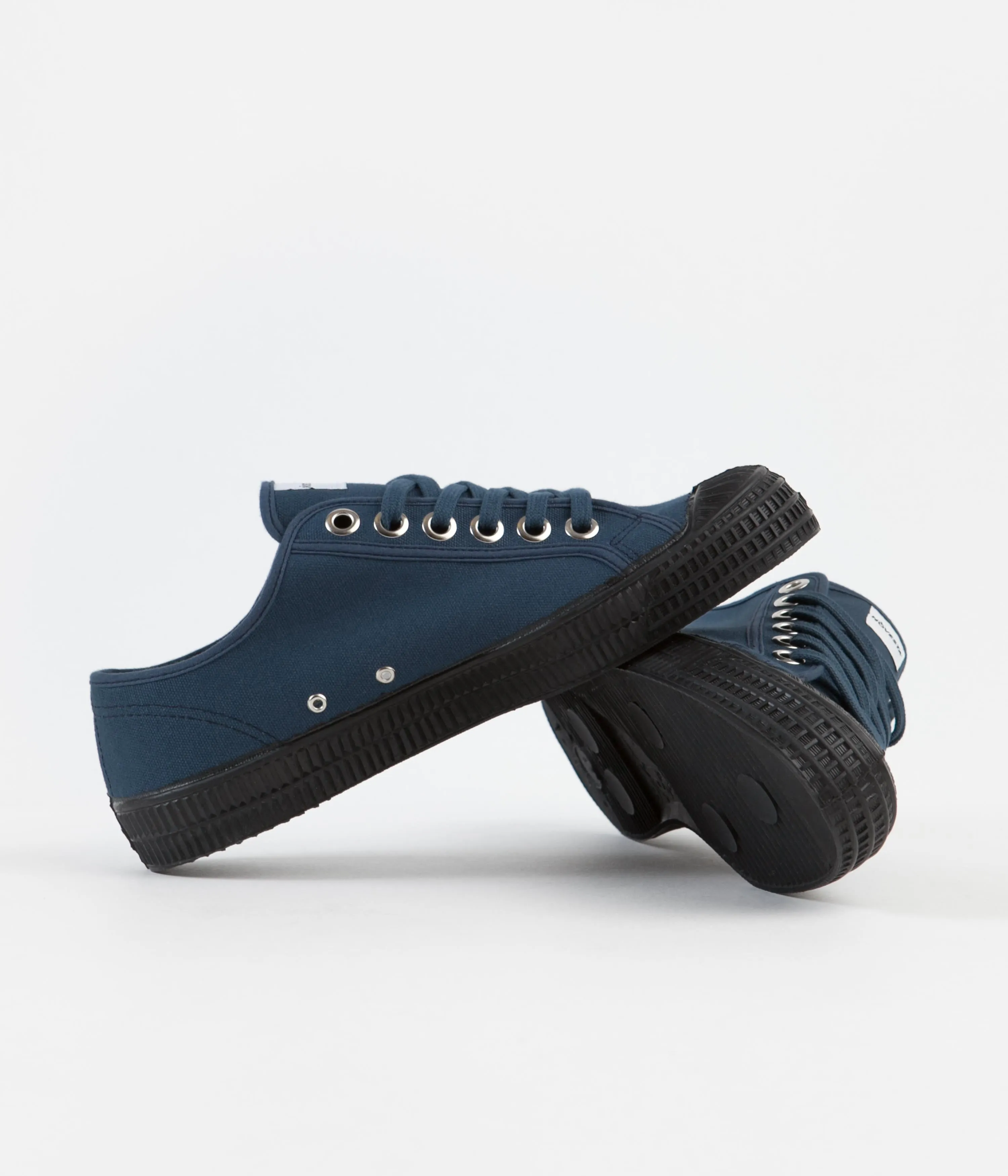 Novesta Star Master Shoes - 91 India / 615 Black