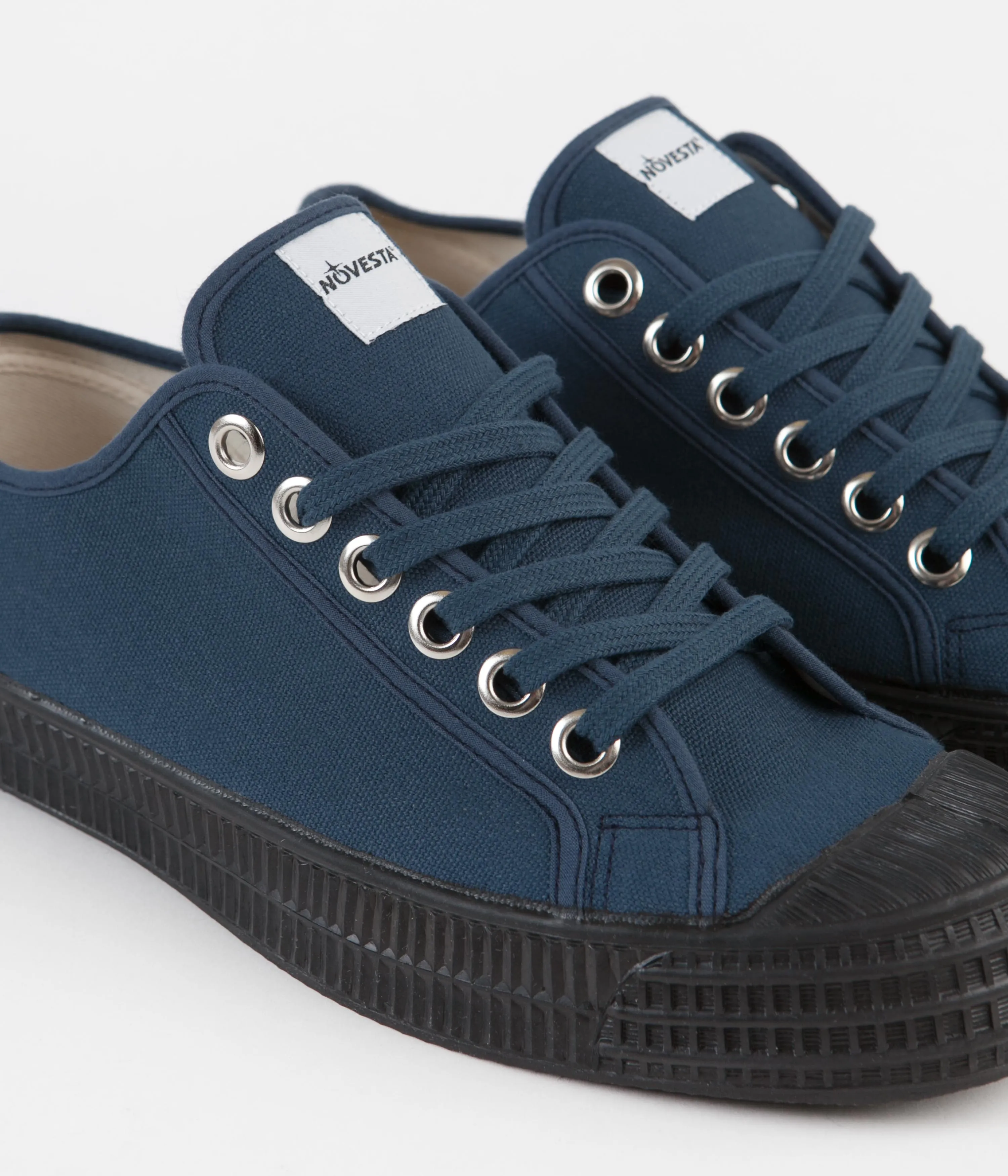 Novesta Star Master Shoes - 91 India / 615 Black