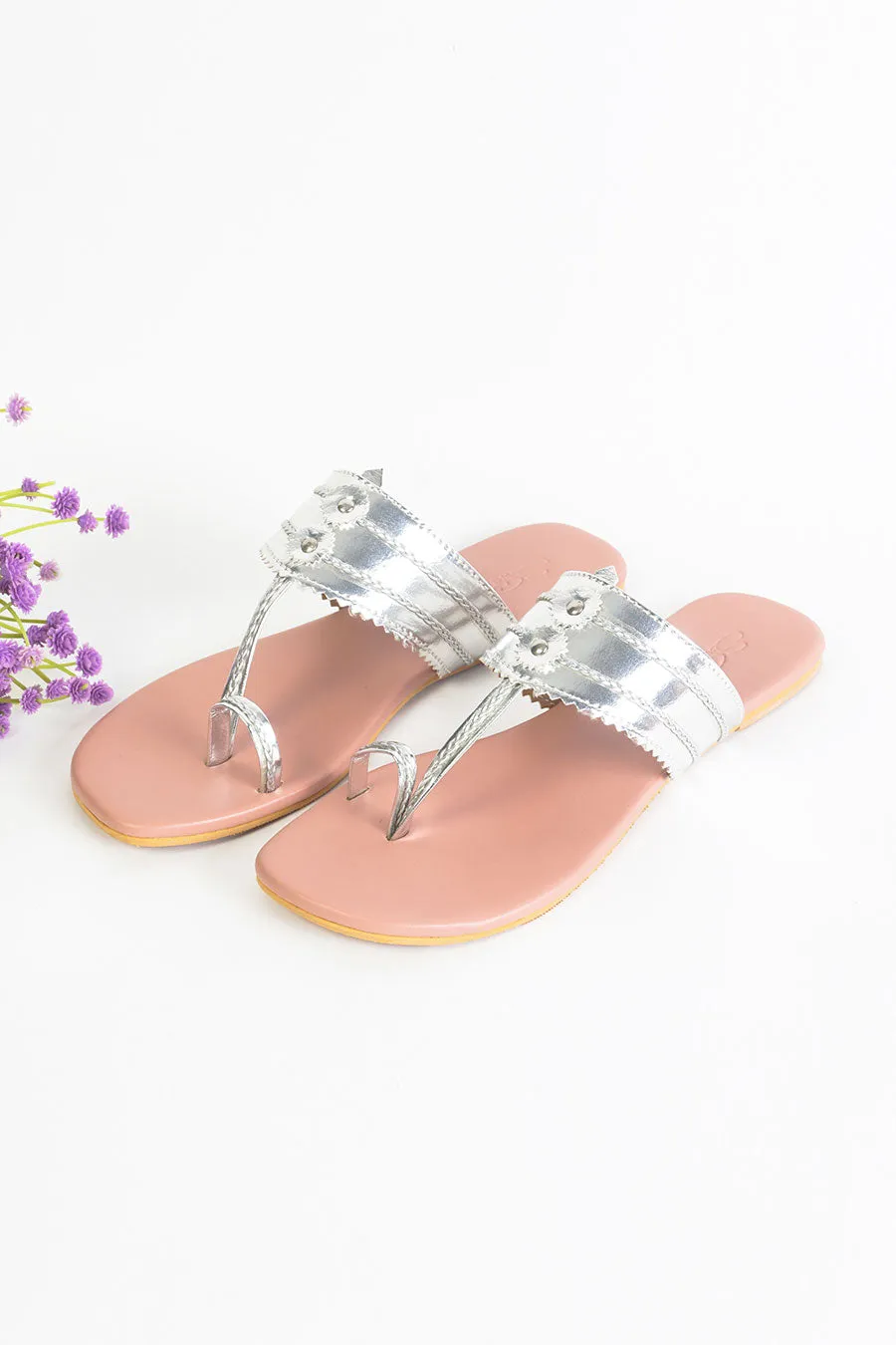Silver & Nude Pink Kolhapuri Falts