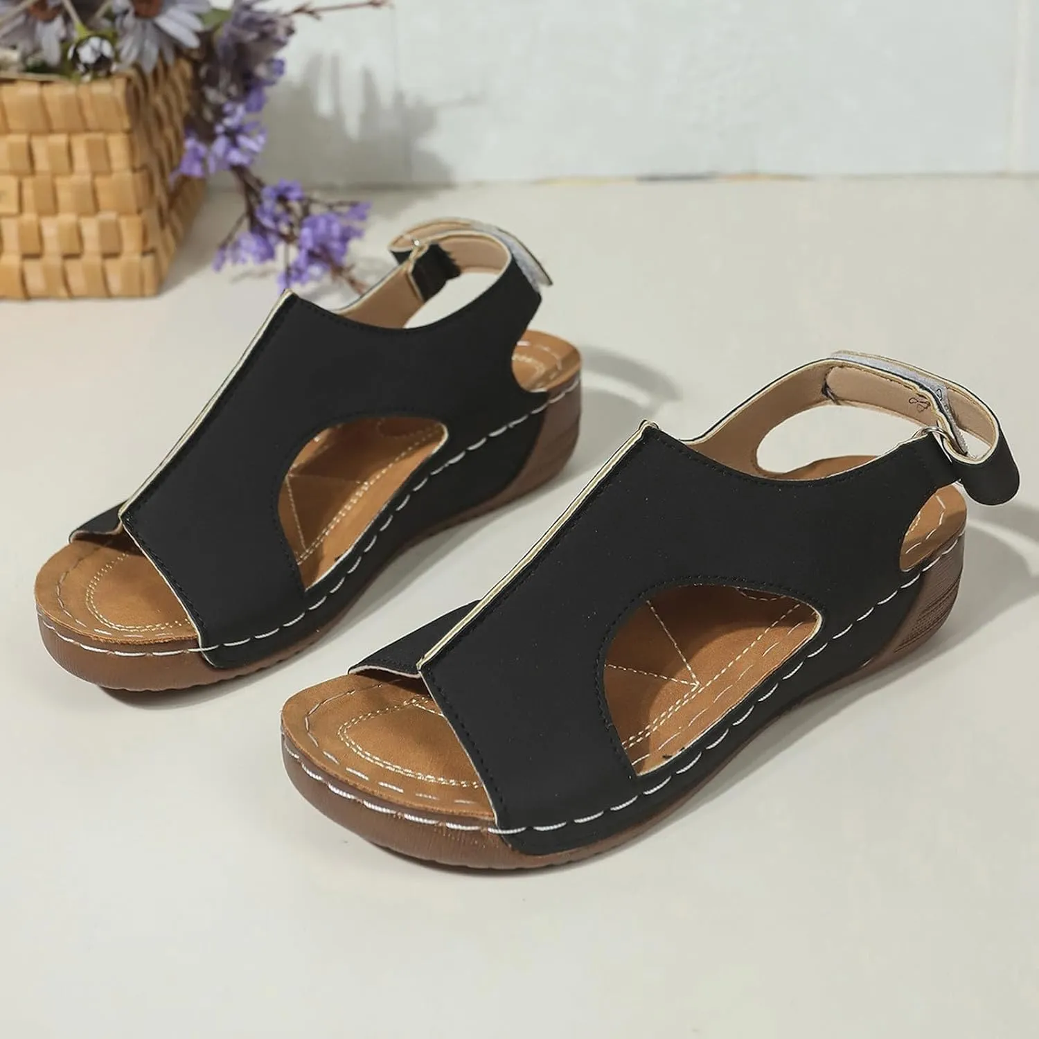 Women's Orthopedic Arch Support Sandals Comfortable Walking Flat Beach Sandals Casual Dressy Vacation Chic Summer