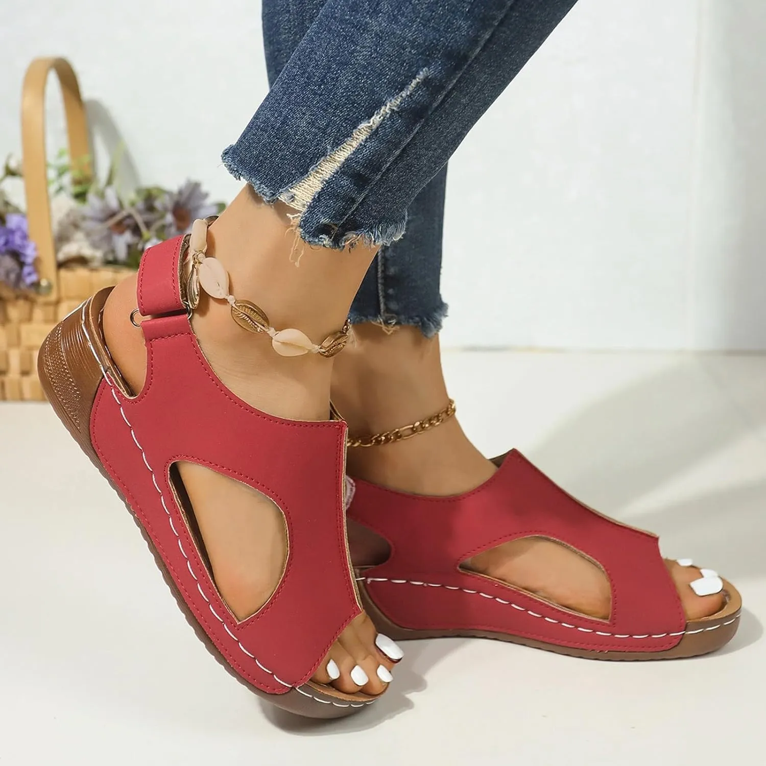 Women's Orthopedic Arch Support Sandals Comfortable Walking Flat Beach Sandals Casual Dressy Vacation Chic Summer